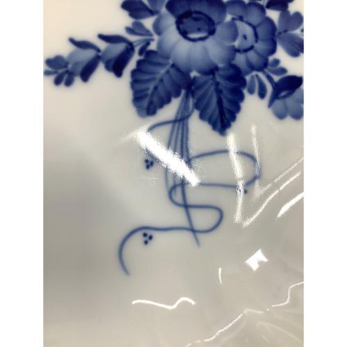 ROYAL COPENHAGEN (ロイヤル・コペンハーゲン) プレート ブルーフラワー・カーブ