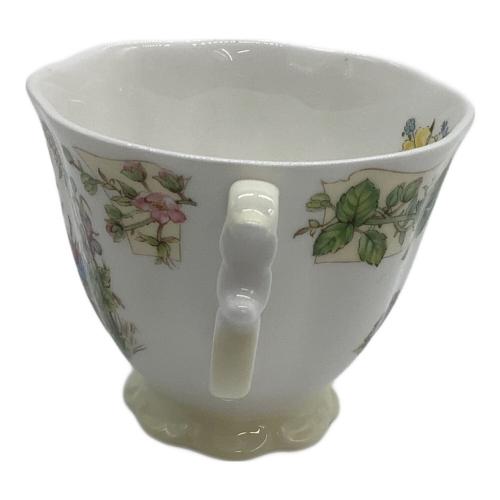 ROYAL DOULTON (ロイヤルドルトン) カップ&ソーサー ブランベリーヘッジ