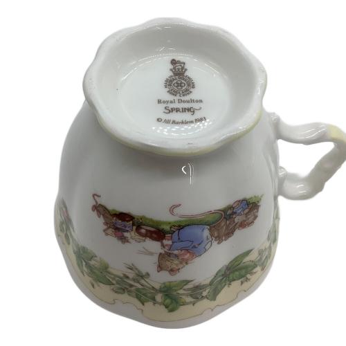 ROYAL DOULTON (ロイヤルドルトン) カップ&ソーサー ブランベリーヘッジ