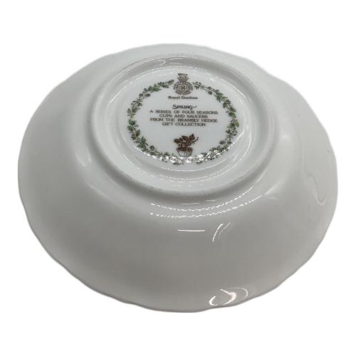 ROYAL DOULTON (ロイヤルドルトン) カップ&ソーサー ブランベリーヘッジ