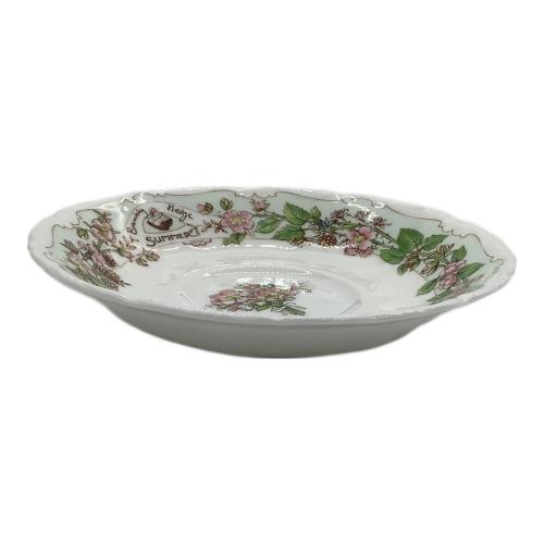 ROYAL DOULTON (ロイヤルドルトン) カップ&ソーサー ブランベリーヘッジ