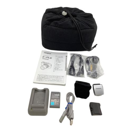 OLYMPUS (オリンパス) ミラーレス一眼カメラ ダブルズームキット E-PL6 キズ有