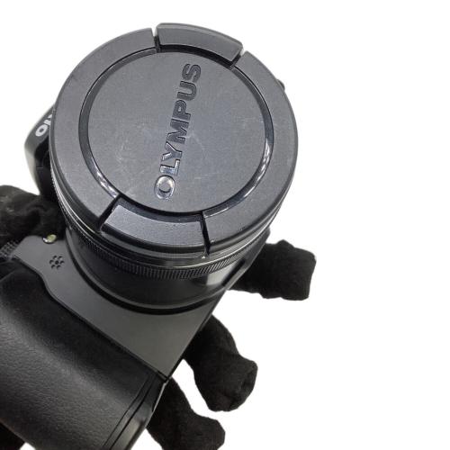 OLYMPUS (オリンパス) デジタルカメラ SP-820UZ