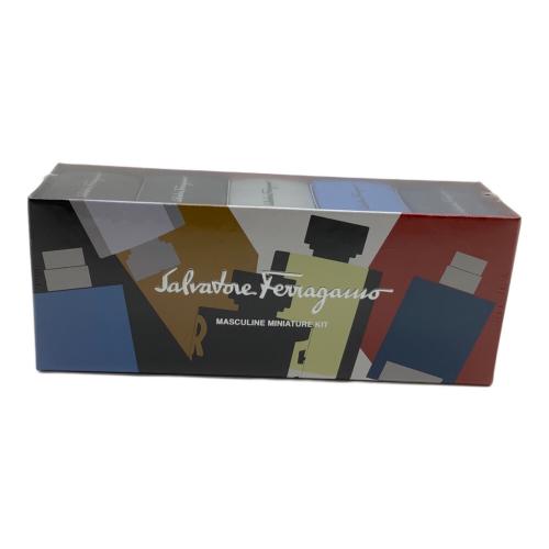 Salvatore Ferragamo (サルヴァトーレ フェラガモ) ミニ香水