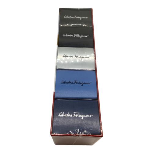 Salvatore Ferragamo (サルヴァトーレ フェラガモ) ミニ香水