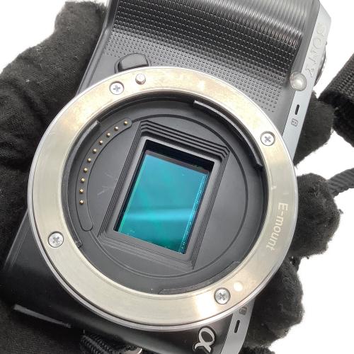 SONY (ソニー) ミラーレス一眼カメラ NEX-C3 2011年