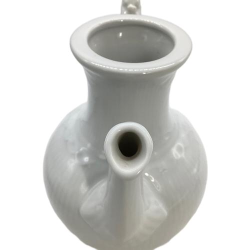 ROYAL COPENHAGEN (ロイヤル・コペンハーゲン) ティーポット ホワイトフルーテッド