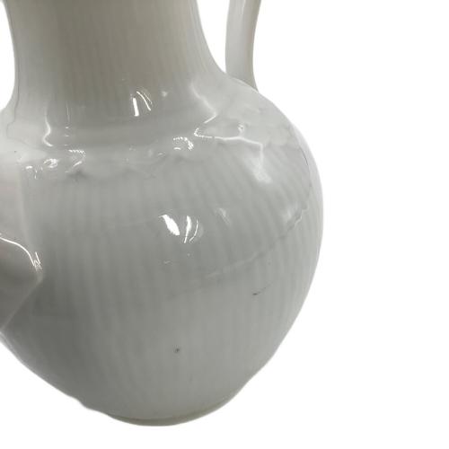 ROYAL COPENHAGEN (ロイヤル・コペンハーゲン) ティーポット ホワイトフルーテッド