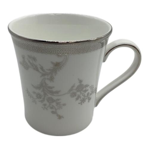 Wedgwood (ウェッジウッド) マグカップ ゴールド×シルバー VERA LACE GOLD
