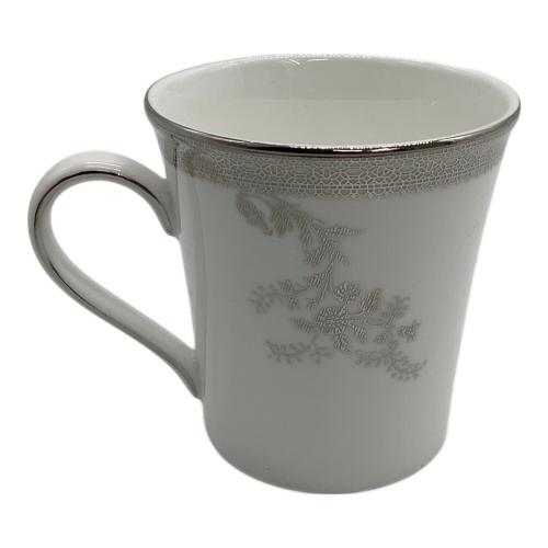 Wedgwood (ウェッジウッド) マグカップ ゴールド×シルバー VERA LACE GOLD