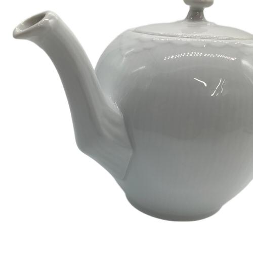 ROYAL COPENHAGEN (ロイヤル・コペンハーゲン) ティーポット ホワイトフルーテッド
