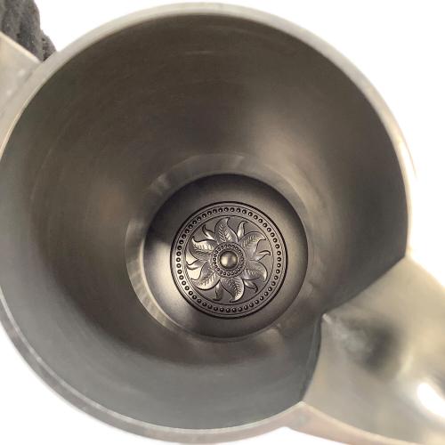 ZINN ピッチャー