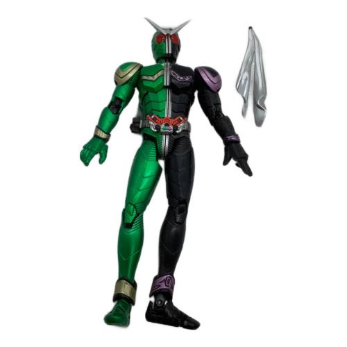 仮面ライダー W サイクロンジョーカー フィギュア S.H.フィギュアーツ 仮面ライダーW サイクロンジョーカー フィギュア
