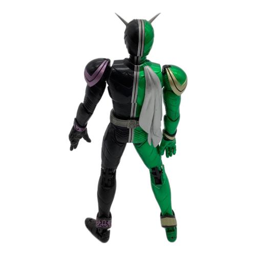 S.H.フィギュアーツ 仮面ライダーW サイクロンジョーカー フィギュア
