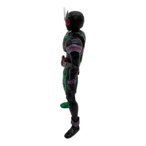 SHFiguarts 仮面ライダー ジョーカー 中古 Amazon.co.jp: 魂ウェブ S.H.フィギュアーツ 仮面ライダージョーカー