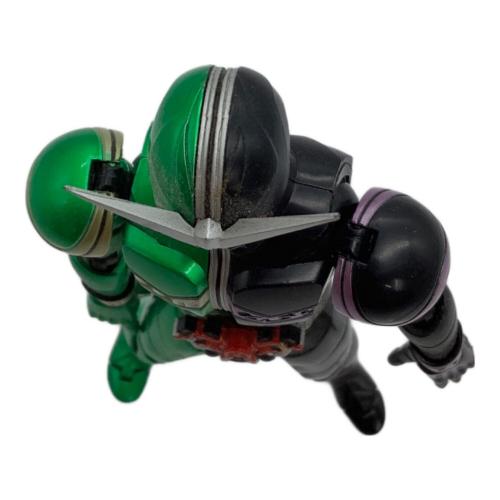 S.H.フィギュアーツ 仮面ライダーW サイクロンジョーカー フィギュア