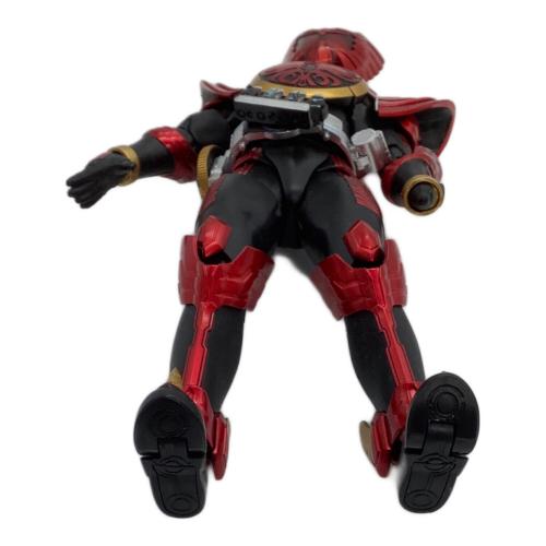 S.H.フィギュアーツ(真骨彫製法) 仮面ライダーオーズ タジャドル コンボ フィギュア