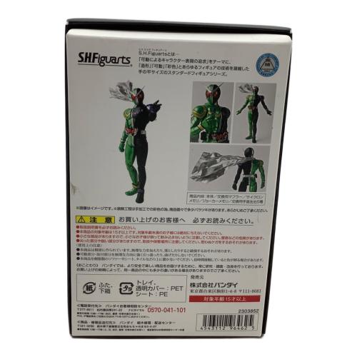 S.H.フィギュアーツ(真骨彫製法) 仮面ライダーW(ダブル) サイクロンジョーカー フィギュア