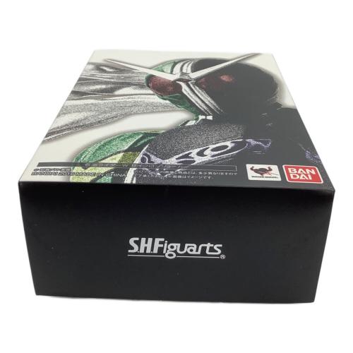 S.H.フィギュアーツ(真骨彫製法) 仮面ライダーW(ダブル) サイクロンジョーカー フィギュア
