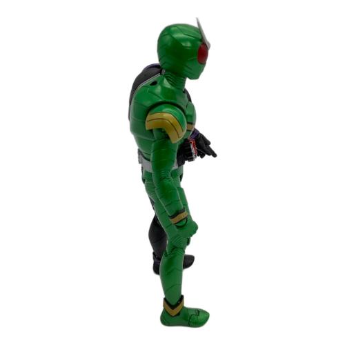 S.H.フィギュアーツ(真骨彫製法) 仮面ライダーW(ダブル) サイクロンジョーカー フィギュア