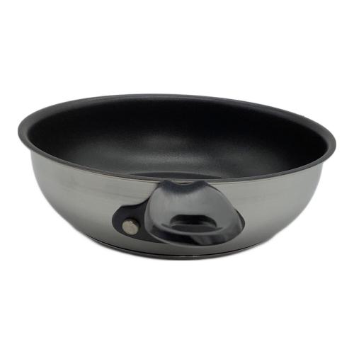 MEYER (マイヤー) フライパン SIZE 20cm・24cm シルバー×ブラック Just Fit Pan