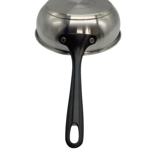 MEYER (マイヤー) フライパン SIZE 20cm・24cm シルバー×ブラック Just Fit Pan