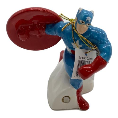 キャプテンアメリカ＆レッドスカル フィギュア