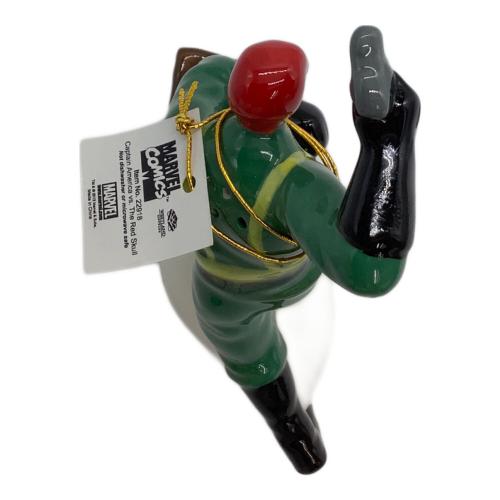 キャプテンアメリカ＆レッドスカル フィギュア