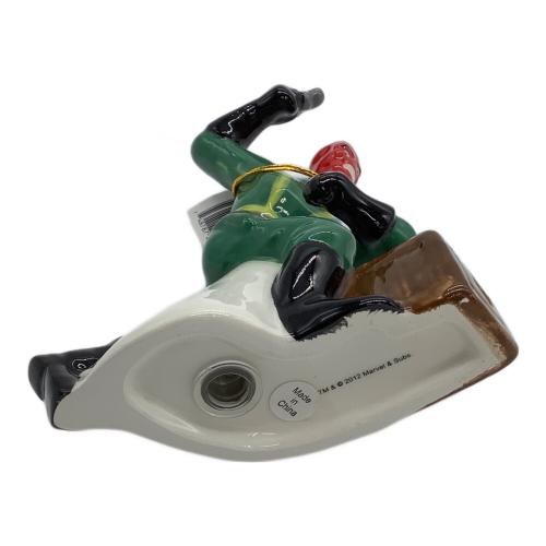 キャプテンアメリカ＆レッドスカル フィギュア