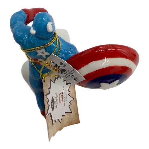 キャプテンアメリカ＆レッドスカル フィギュア