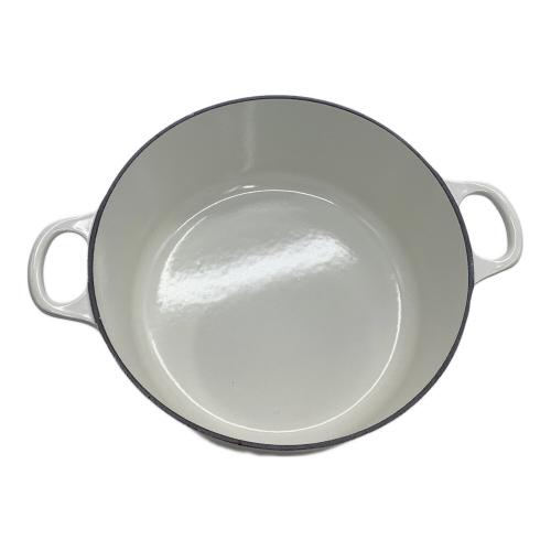 LE CREUSET (ルクルーゼ) 両手鍋 SIZE 24cm ホワイト ココット・ロンド
