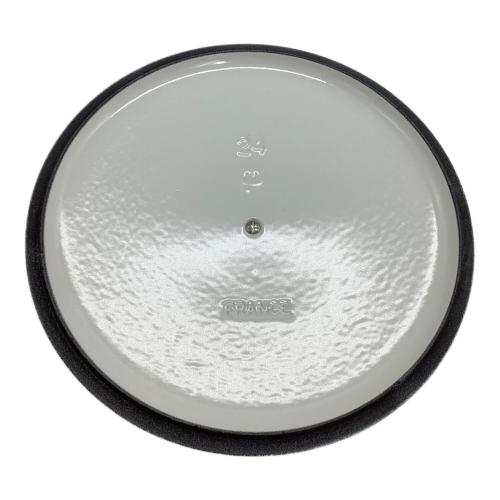 LE CREUSET (ルクルーゼ) 両手鍋 SIZE 24cm ホワイト ココット・ロンド