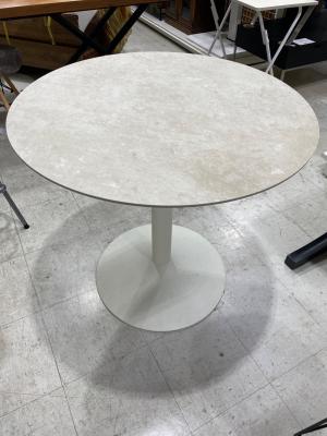 BoConcept (ボーコンセプト) ダイニングテーブル ベージュ New York