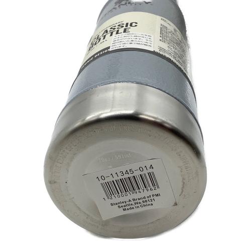 STANLEY (スタンレー) 水筒 クラシック真空ボトル 0.59L クラシック真空ボトル 0.59L グレー Classic Series