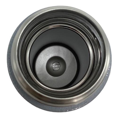 STANLEY (スタンレー) 水筒 クラシック真空ボトル 0.59L クラシック真空ボトル 0.59L グレー Classic Series