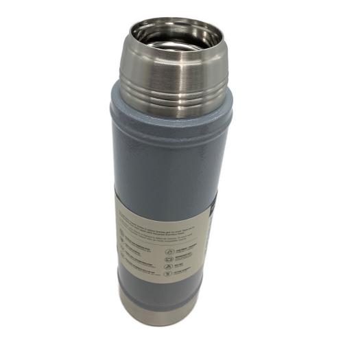 STANLEY (スタンレー) 水筒 クラシック真空ボトル 0.59L クラシック真空ボトル 0.59L グレー Classic Series