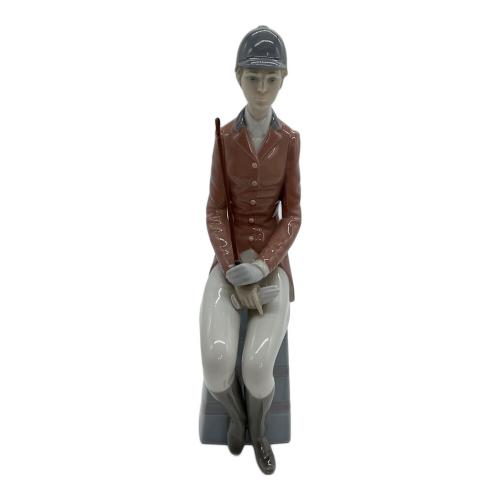LLADRO (リヤドロ) フィギュリン 女性ジョッキー