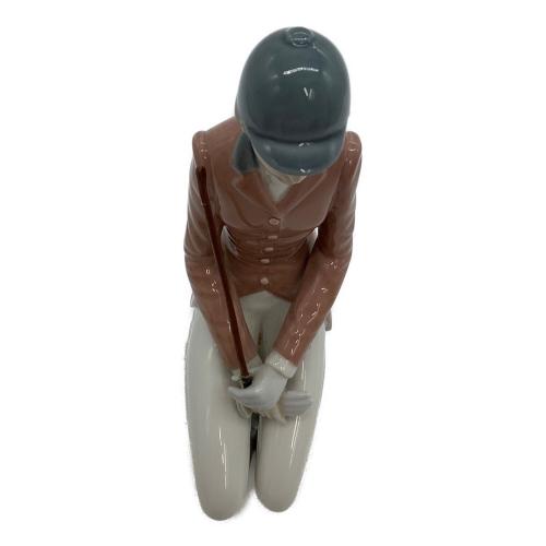 LLADRO (リヤドロ) フィギュリン 女性ジョッキー