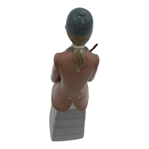 LLADRO (リヤドロ) フィギュリン 女性ジョッキー