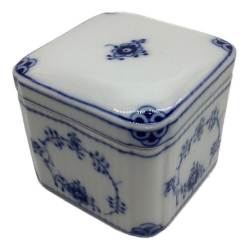 ROYAL COPENHAGEN (ロイヤル・コペンハーゲン) ボンボニエール ブルーフルーテッド