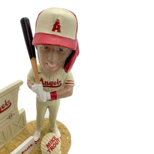 フィギュア DOUBLE BOBBLEHEAD