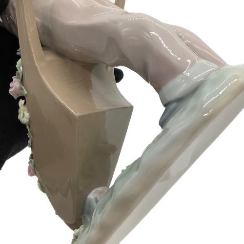 LLADRO (リヤドロ) フィギュリン 花車