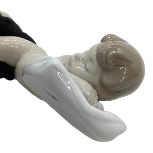 LLADRO (リヤドロ) フィギュリン おねむの時間