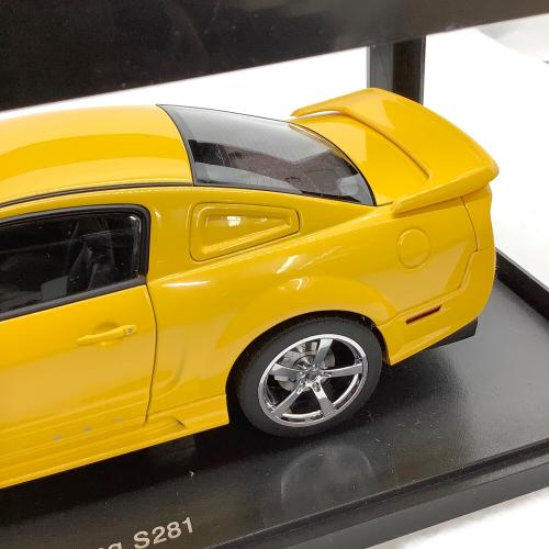 AUTOart (オートアート) 1/18 Saleen Mustang S281 ダイキャストミニカー イエロー