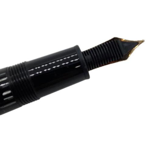 MONTBLANC (モンブラン) 万年筆 4810 ブラック