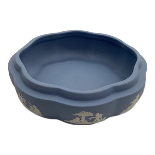 Wedgwood (ウェッジウッド) SCOLLOPED BOX ジャスパー