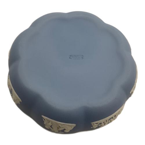 Wedgwood (ウェッジウッド) SCOLLOPED BOX ジャスパー