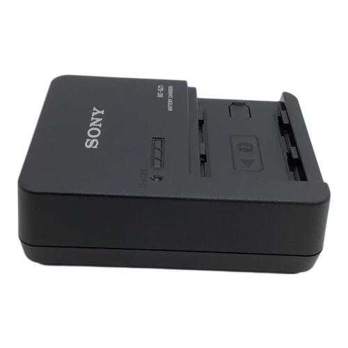 SONY (ソニー) バッテリーチャージャー BC-QZ1 ②