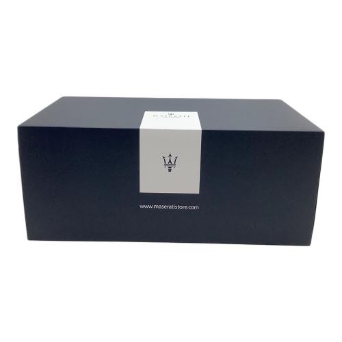 maserati (マセラティ) 1:18 Levante White ダイキャストカー