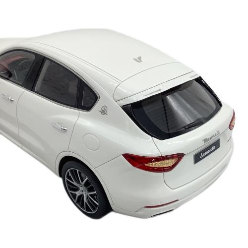 maserati (マセラティ) 1:18 Levante White ダイキャストカー